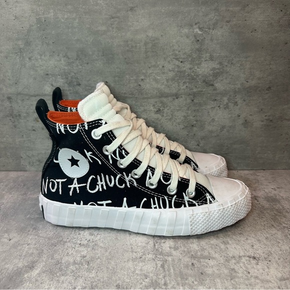 Converse All Star Chuck Taylor Hi Sneakers 266514C Womens sz 5.5 - Picture 1 of 5